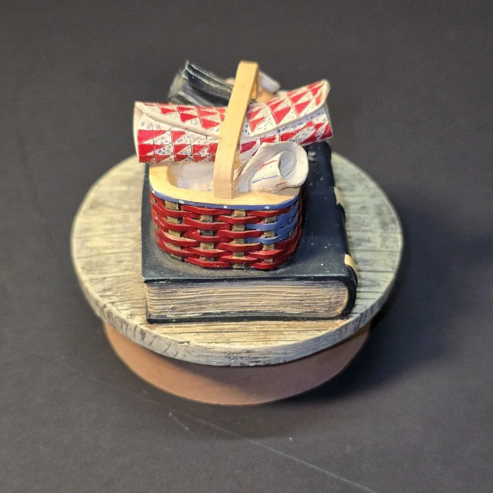 Pat‎ Richter & Sonok Apple Book Basket Candle Topper Figurine Decor